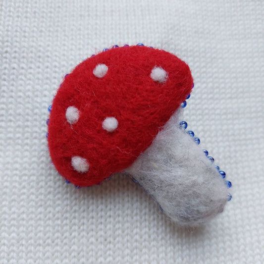 Pin Mushroom felt