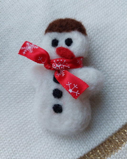 Felt Snowman brooch pin