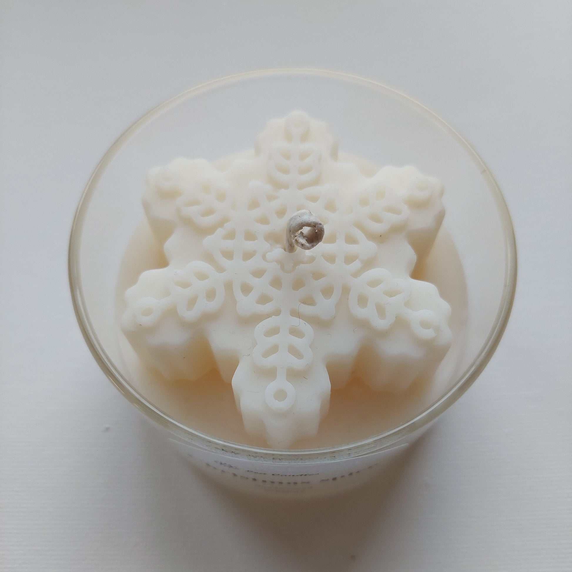 Snowflake candle