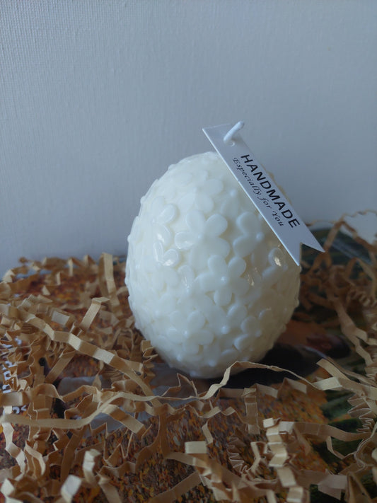 Peony Scented Soy Wax Easter Egg Candle - Handcrafted and Perfect for Spring