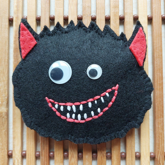 Little Monster Felt Pocket Toy or Hug in Box - Lea CandlesLittle Monster Felt Pocket Toy or Hug in Box