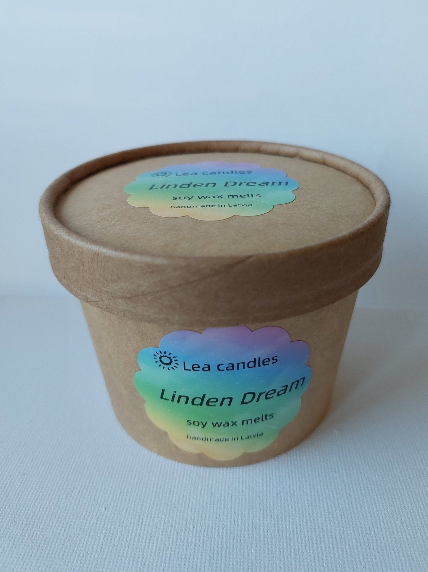 Natural Soy Wax Melts in cup with lid - scent Linden Dream - Lea CandlesNatural Soy Wax Melts in cup with lid - scent Linden Dream