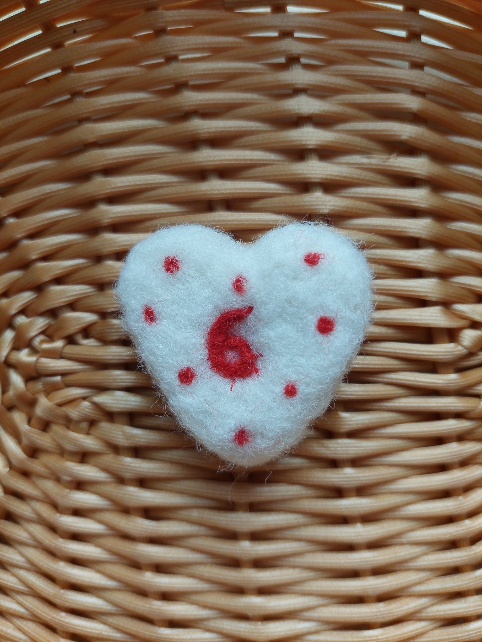 Personalized Feng Shui Talisman Needle - Felted Heart with Lucky Number - Small Gift - Lea CandlesPersonalized Feng Shui Talisman Needle - Felted Heart with Lucky Number - Small Gift