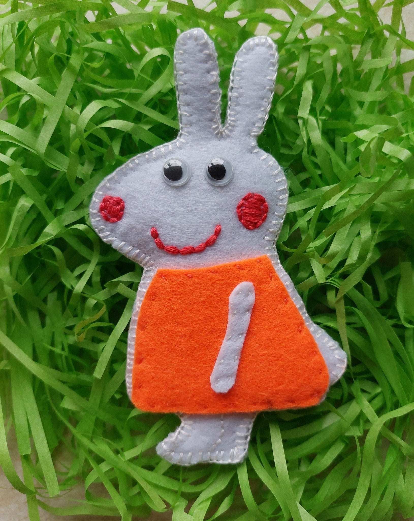 Pocket sized Rebecca Rabbit, Felt pocket toy in a box, Handmade toy or Home decor, Small Hug in a box. - Lea CandlesPocket sized Rebecca Rabbit, Felt pocket toy in a box, Handmade toy or Home decor, Small Hug in a box.