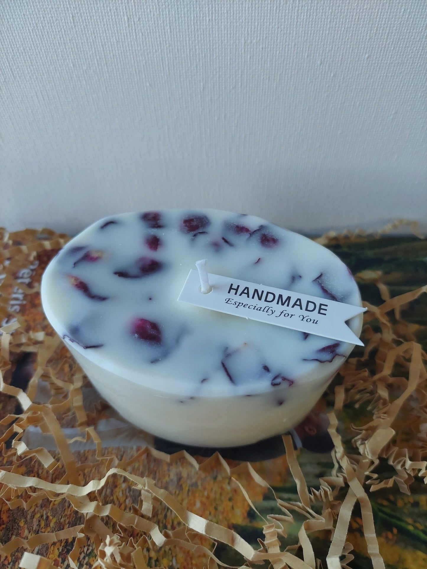 Rose Scented Soy Wax Candle - Natural Home Fragrance - Lea CandlesRose Scented Soy Wax Candle - Natural Home Fragrance