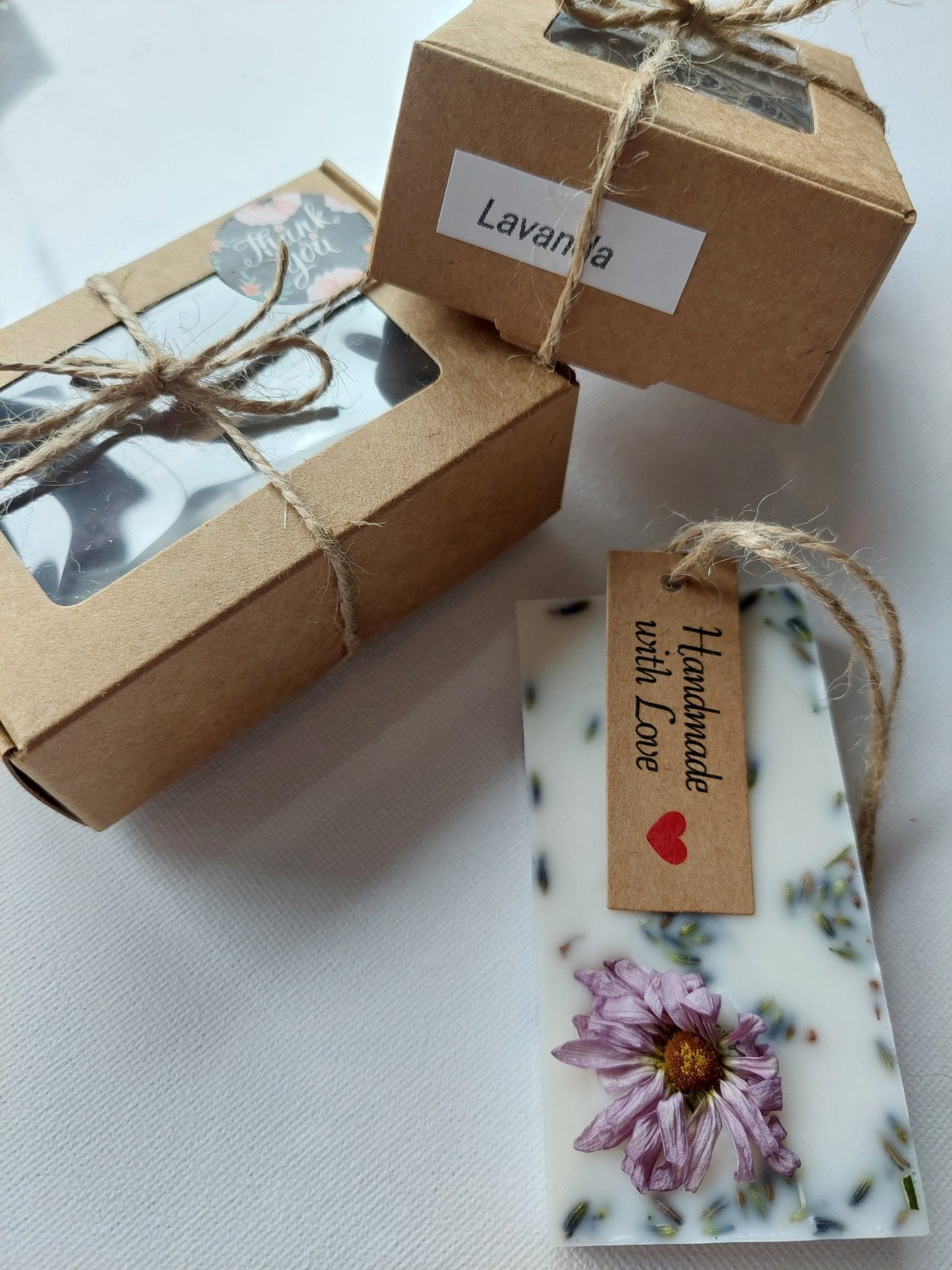 Soy wax Aroma sachet with Lavender Scent - Lea CandlesSoy wax Aroma sachet with Lavender Scent